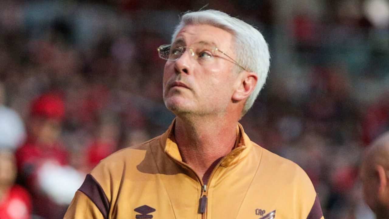 athletico-odair-helmman-euforia-humildade