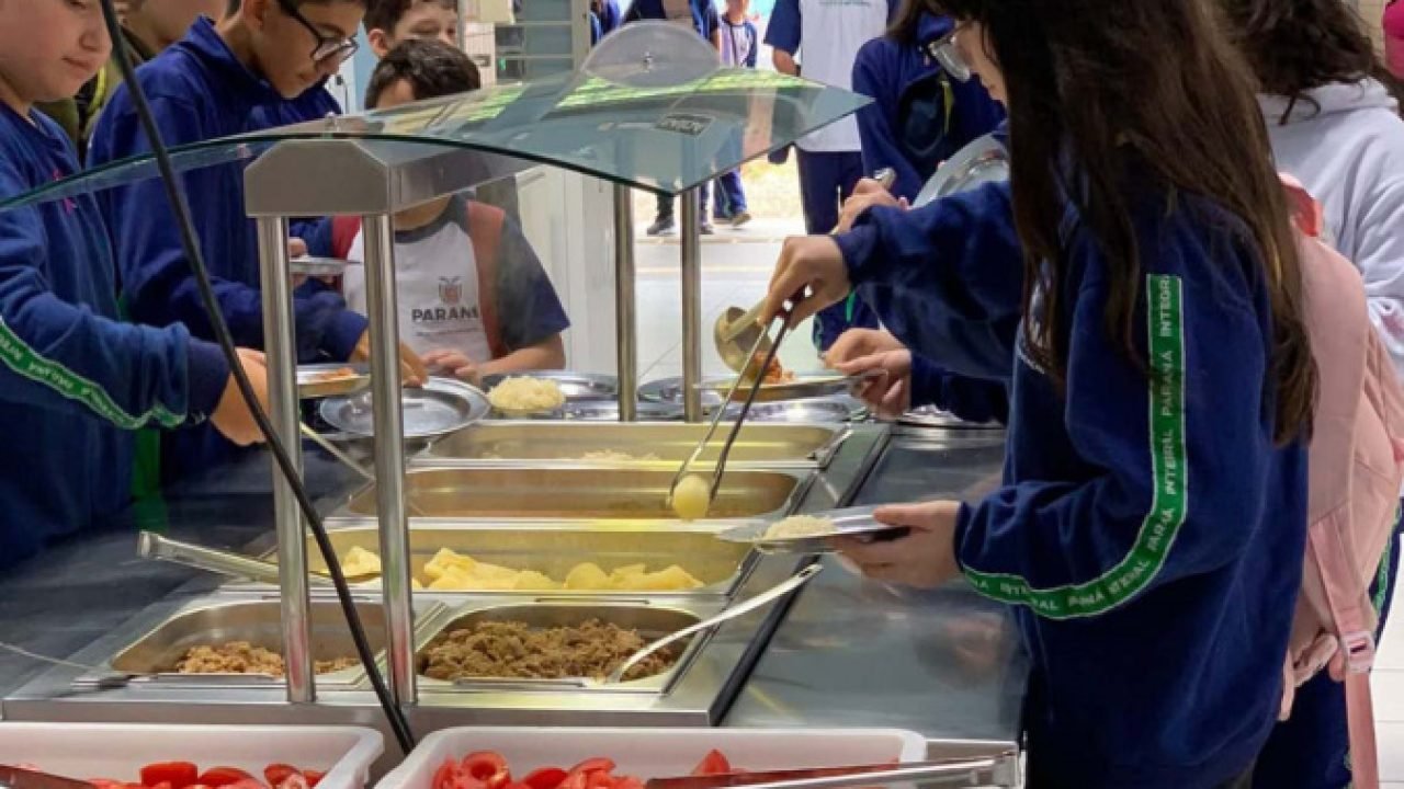 Alimentação escolar no Paraná — Foto: Governo do Paraná