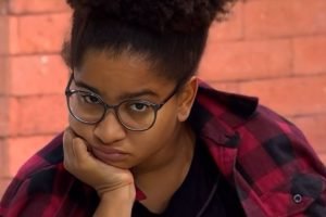 Milena BBB 26 — Foto: 1 de 1 BBB26: bicho no arroz? Web reage ao ver Tia Milena