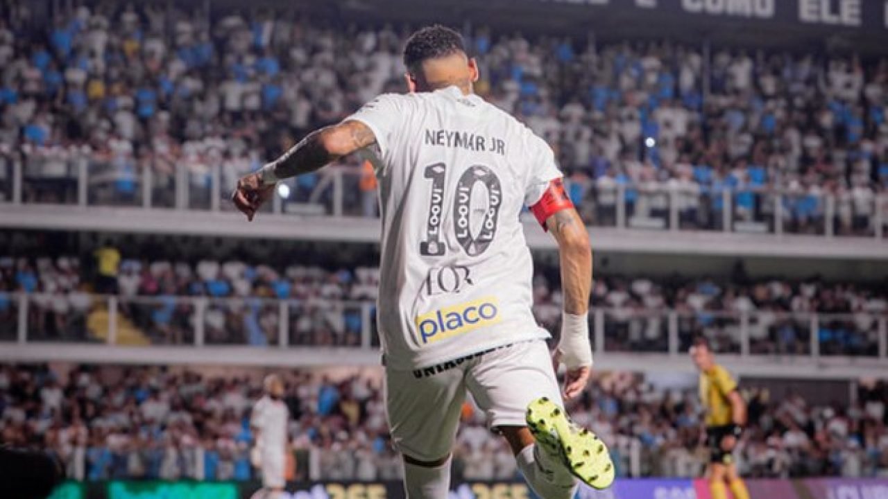Neymar em ação durante o jogo entre Santos e Velo Clube — Foto: Crédito da image