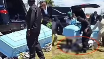 Foto: Não foi esclarecido por que a base do caixão cedeu. (Reprodução/Redes soci