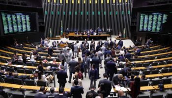 camara-dos-deputados-discussao-pec-reducao-jornada-de-trabalho-750x463-1