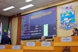 camara-libera-r-7-milhoes-da-nova-sede-para-pagar-premio-ideb-aos-professores-6a877cfc3acf4