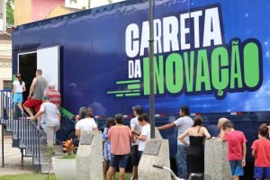 Carreta da Inovação no Litoral — Foto: Governo do Paraná