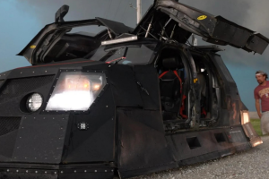 carro-cacador-de-tornados006664130202608131041.png