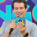 Foto: 1 de 1 Celso Portiolli no Passa ou Repassa - Foto: Reprodução/SBT