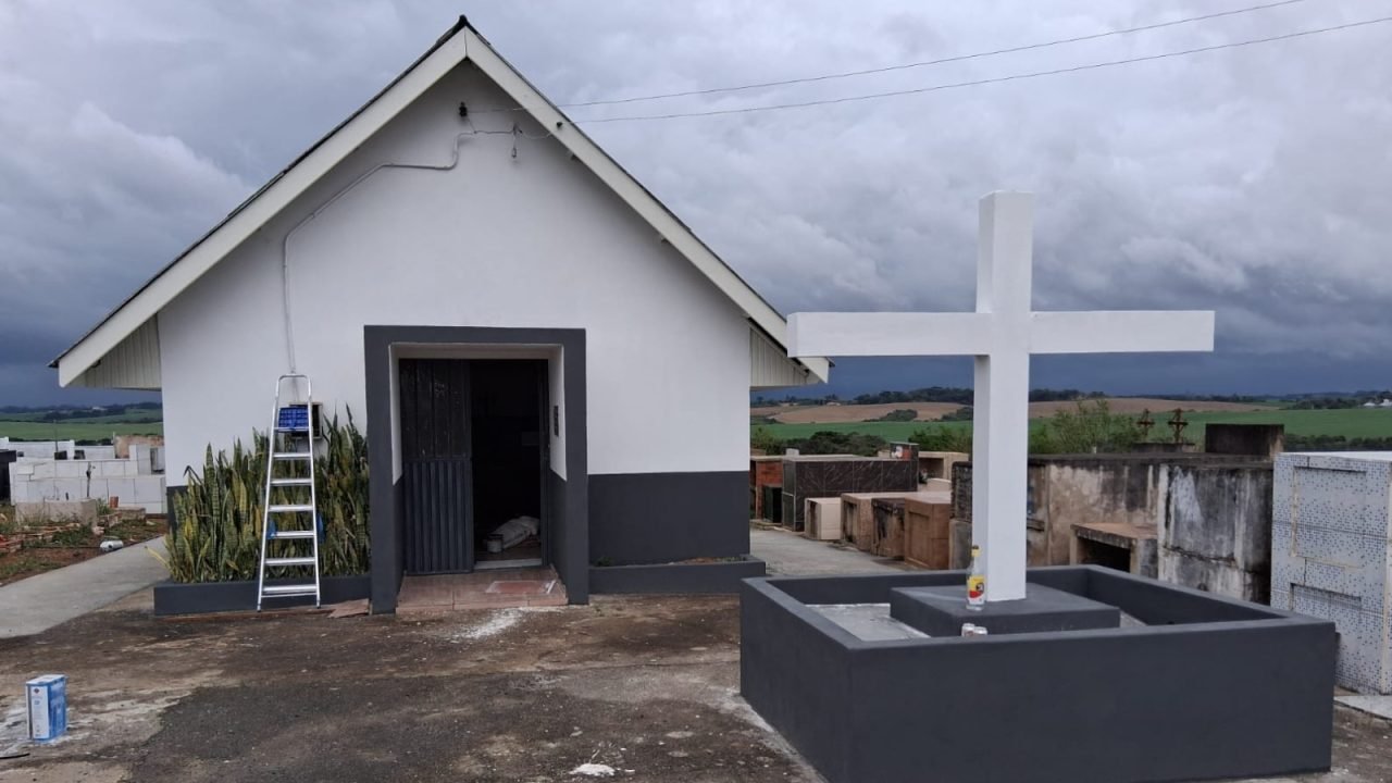 cemiterios-de-castro-podem-receber-obras-e-limpeza006776600202610161823.jpg