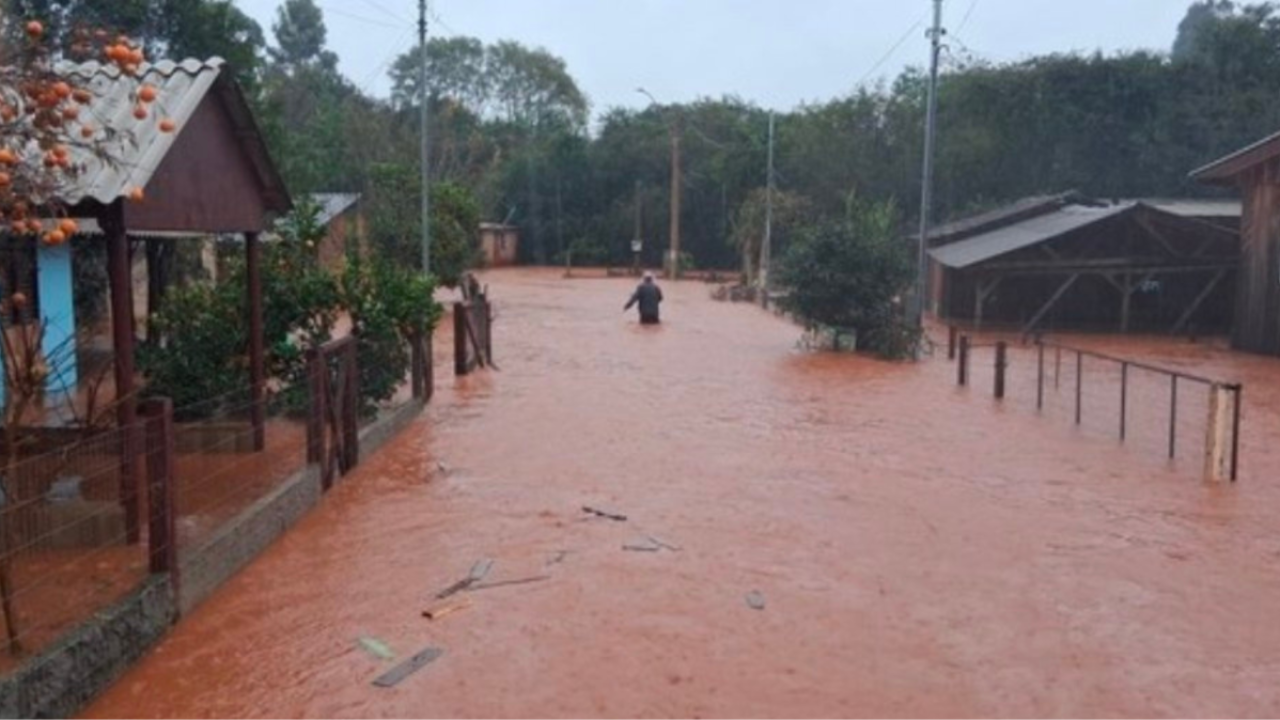 chuva-006485470202606282158.webp.webp
