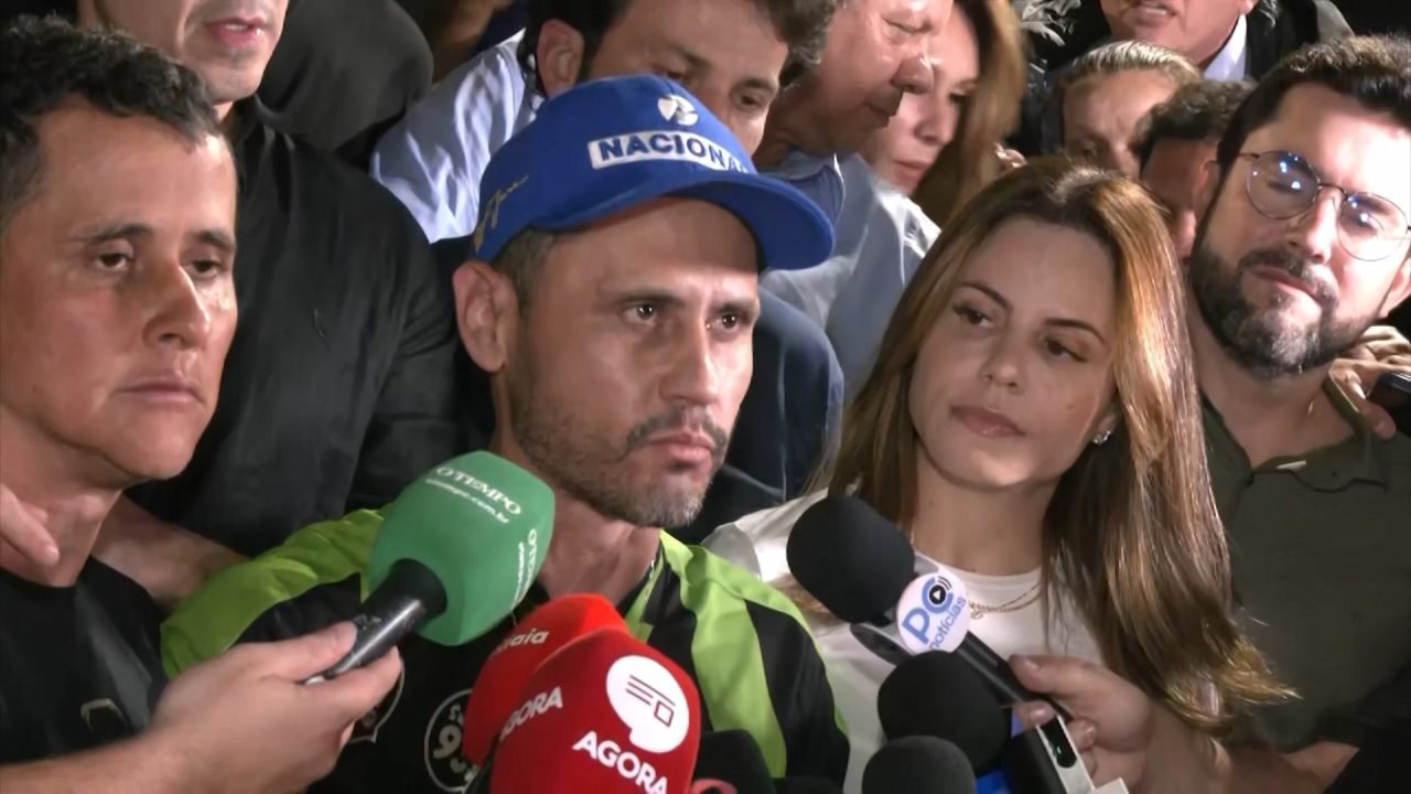 cleitinho.mp4-snapshot-00.10.544