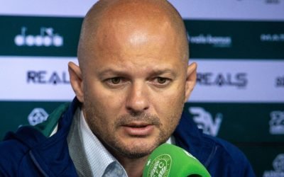 com-ataque-criticado-coritiba-saida-brandao