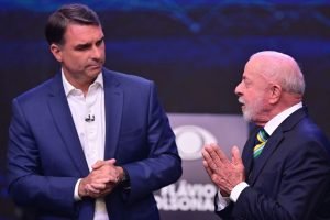confira-as-propostas-de-lula-e-flavio-bolsonaro-pa006788870202610231541.jpg