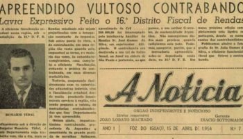 Navalhas alemãs apreendidas em Foz do Iguaçu — Foto: H2FOZ