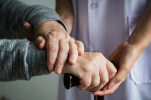 cuidador-de-idosos-prefeitura