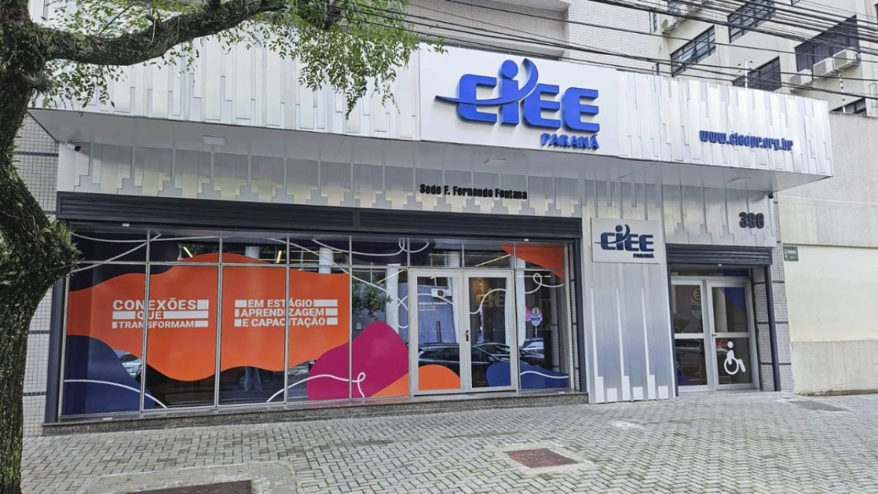 Foto: As inscrições para os cursos presenciais em Curitiba estão abertas. (Foto: