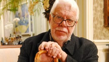 Manoel Carlos, conhecido como Maneco — Foto: 1 de 1 foto colorida de homem branc