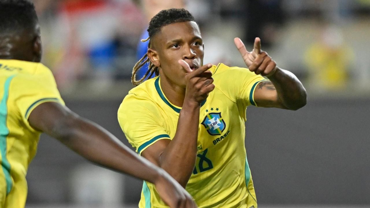 danilo-botafogo-selecao-brasileira-gol-croacia