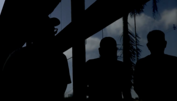 Entre os prejudicados pelo suspeito estão familiares e amigos. — Foto: Entre os