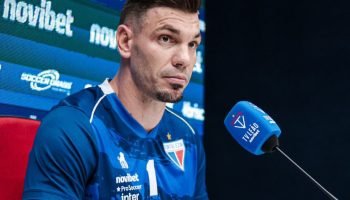 Goleiro João Ricardo, do Fortaleza, está com acerto encaminhado — Foto: Mateus L