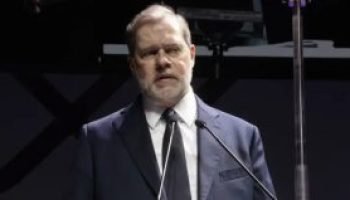dias-toffoli-ministro-do-stf-discurso-em-congresso-300x159-1