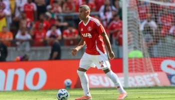 Foto: Ricardo Duarte / InternacionalMercado cabeceou para abrir o placar para o