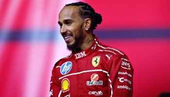 Lewis Hamilton — Foto: Reprodução/XLewis Hamilton chegou à Ferrari na última tem