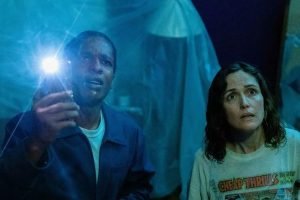 Rose Byrne em Se Eu Tivesse Pernas, Eu Te Chutaria — Foto: 1 de 1 Se eu tivesse