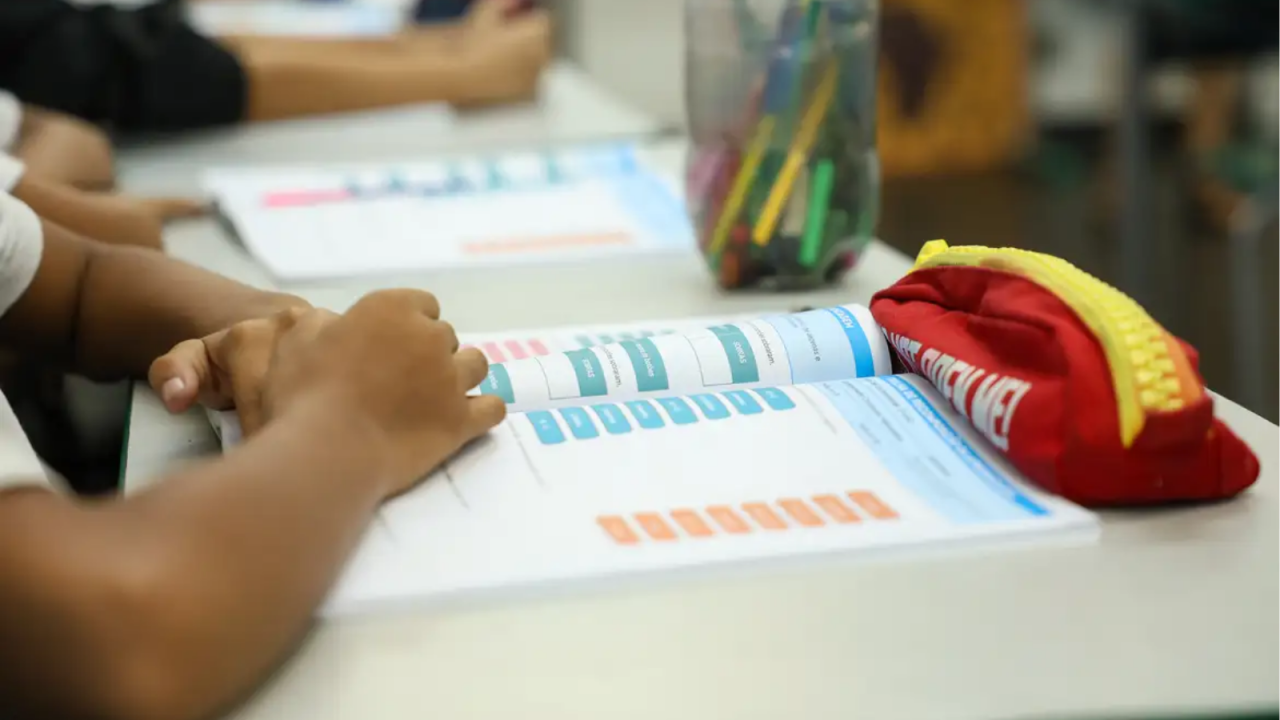 educacao-politica-nas-escolas-tomaz-silva-agencia006612070202607141337.png