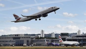 efe-aviao-aeronave-turismo-decolagem-viagem-1500-22122020092742747