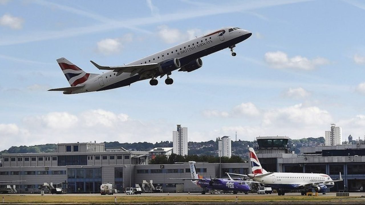 efe-aviao-aeronave-turismo-decolagem-viagem-1500-22122020092742747