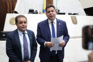 Deputados Batatinha e Gugu Bueno (à dir.), ambos do PSD. — Foto: Deputados Batat