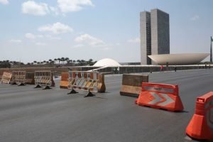 esplanada-ministerios-fechada-protesto-caminhoneiros-898772073