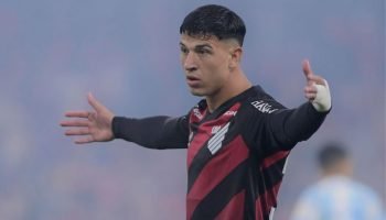 esquivel-athletico-expulso-gremio