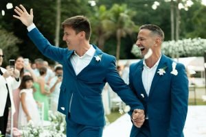 Foto: 1 de 1 Felipe Suhre, ex-repórter do Mais Você, se casou com o diretor Eric