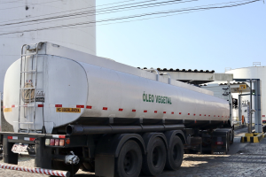 exportacao-oleo-vegetal-claudio-neves-aen006468890202606191029.png