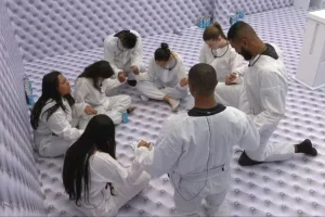 Quarto Branco do BBB 26 — Foto: 1 de 1 Quarto Branco do BBB 26 - Foto: Reproduçã