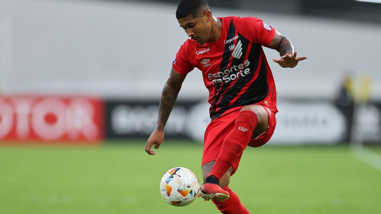 fernando-lateral-athletico