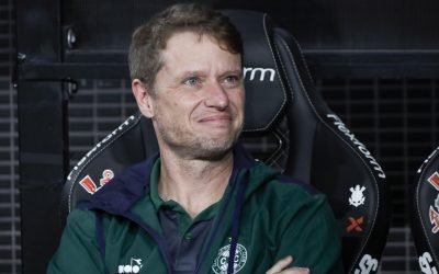 Sao Paulo, Brazil. 11th Mar, 2026. Coritiba's coach, Fernando Seabra, during the match against Corinthians for the 5th round of the Brazilian Championship, at Neo Quimica Arena, in the east zone of Sao Paulo, this Wednesday, March 11, 2026. Credit: Brazil