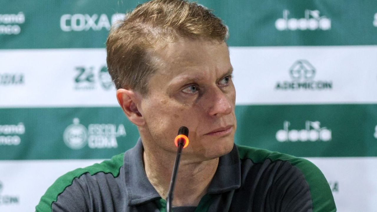 fernando-seabra-coritiba-vitoria