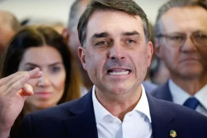 flavio-bolsonaro-1