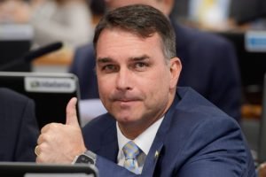 flavio-bolsonaro-depoimento-policia-federal-1-1