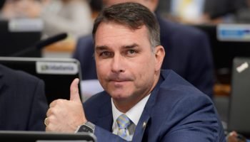 flavio-bolsonaro-depoimento-policia-federal-1-1