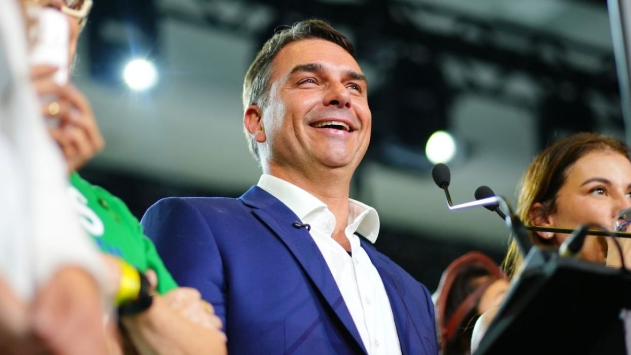 flavio-bolsonaro-ia-tse-video-jair-bolsonaro-deepf006698810202609021644.jpg
