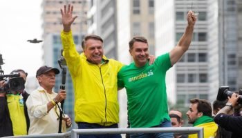 flavio-bolsonaro-pede-apoio