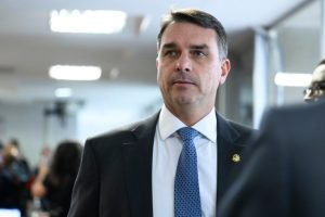 flavio-bolsonaro-senador-3