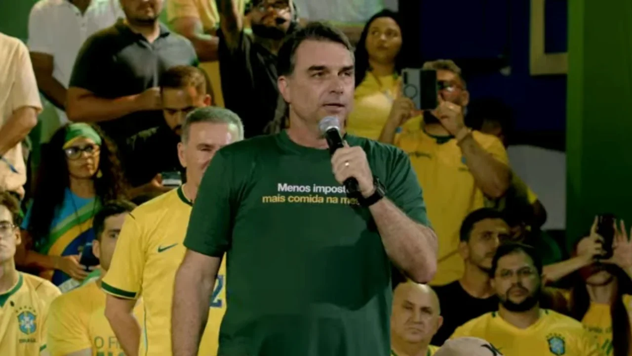 flavio-bolsonaro006638500202607292321.webp.webp