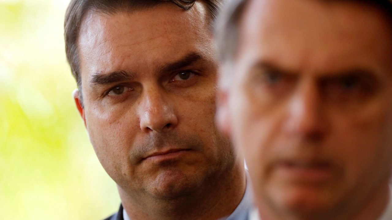 flavio-e-jair-bolsonaro