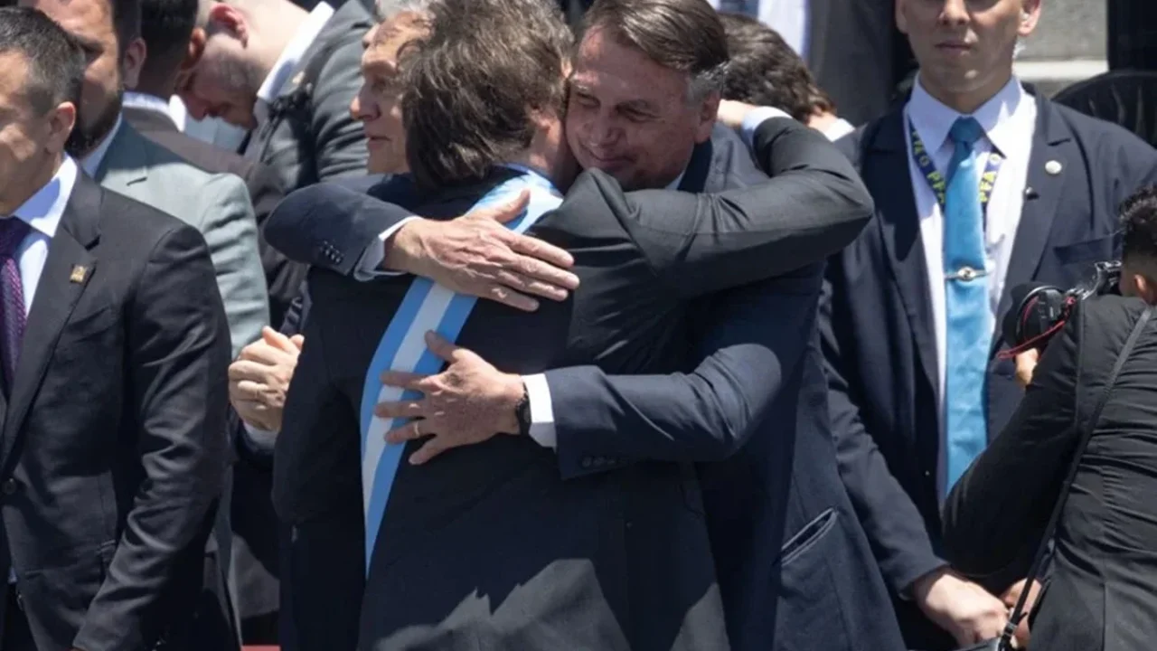 foto-milei-bolsonaro-1006508400202607102134.webp.webp