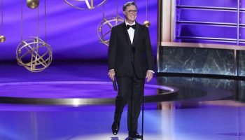 Stephen Colbert no Emmy Awards — Foto: 1 de 1 Imagem colorida de Stephen Colbert