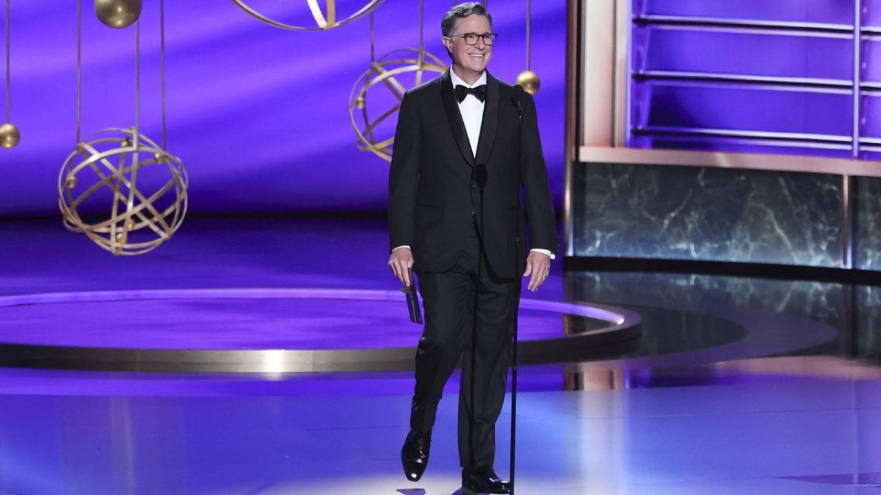 Stephen Colbert no Emmy Awards — Foto: 1 de 1 Imagem colorida de Stephen Colbert