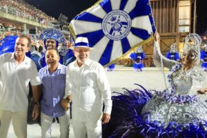 Acadêmicos de Niterói — Foto: Crédito da imagem sugerido